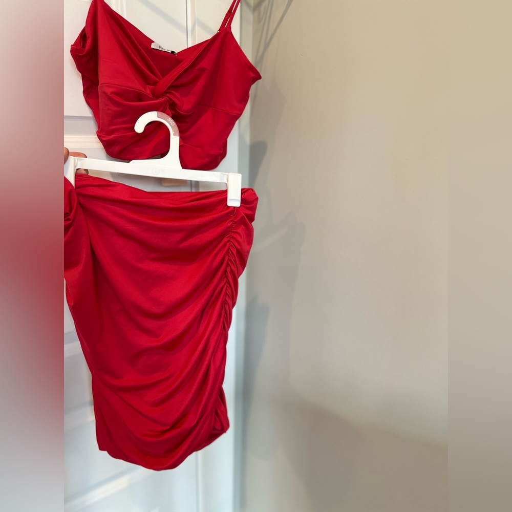EXCLUSIVE OHPOLLY TWO PIECE SET